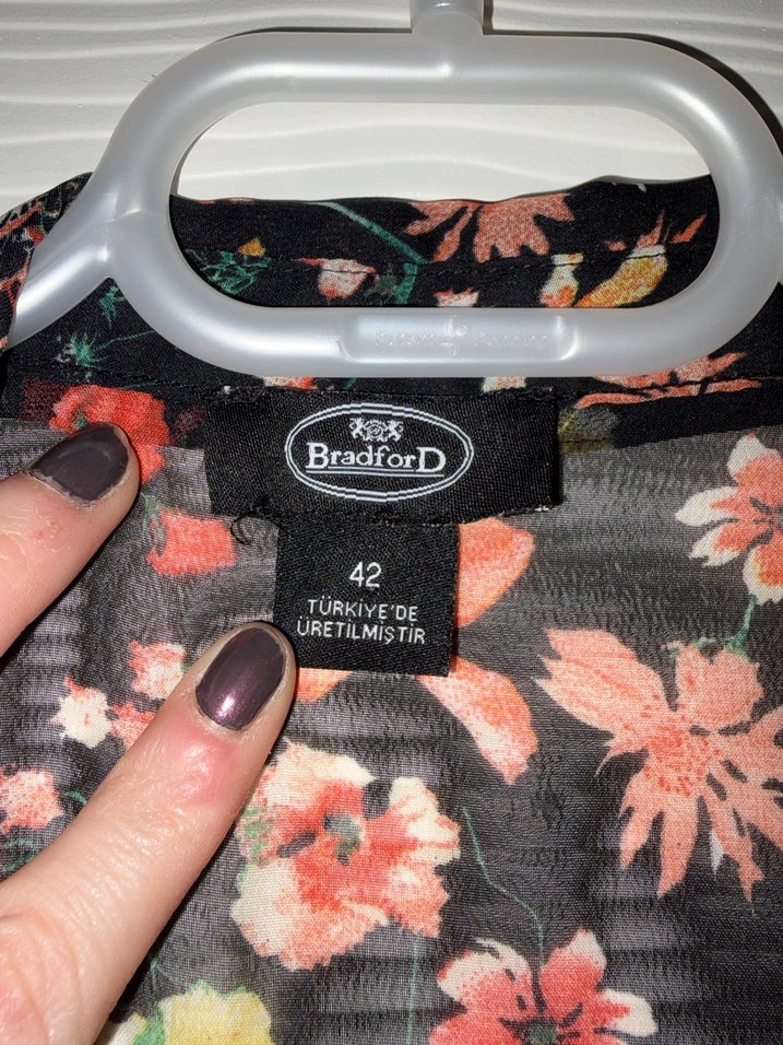 Çiçek Desenli Şeffaf Kadın Gömlek - Görsel 4