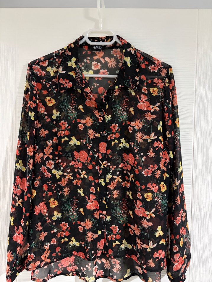 Çiçek Desenli Şeffaf Kadın Gömlek - Görsel 2