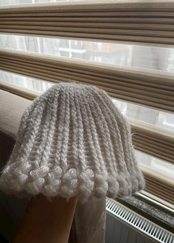 Beyaz Örgü Kadın Bere - Görsel 3