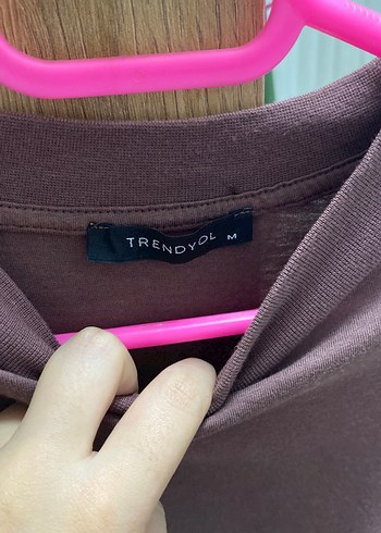 Trendyol & Milla Kahverengi Kadın Tişörtü, Yuvarlak Yaka, Kısa Kollu