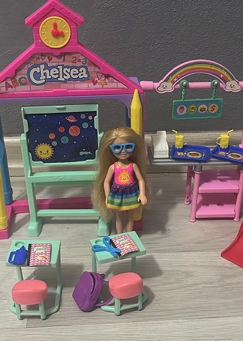 Chelsea Okulda Oyun Seti - Görsel 2