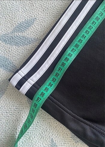 m Beden Beyaz Siyah Adidas Fermuarlı Eşofman Takımı