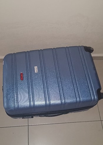 Mavi Erkek Valiz Tokalı