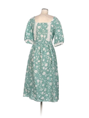 m Beden Vintage Love Uzun Elbise %70 İndirimli.