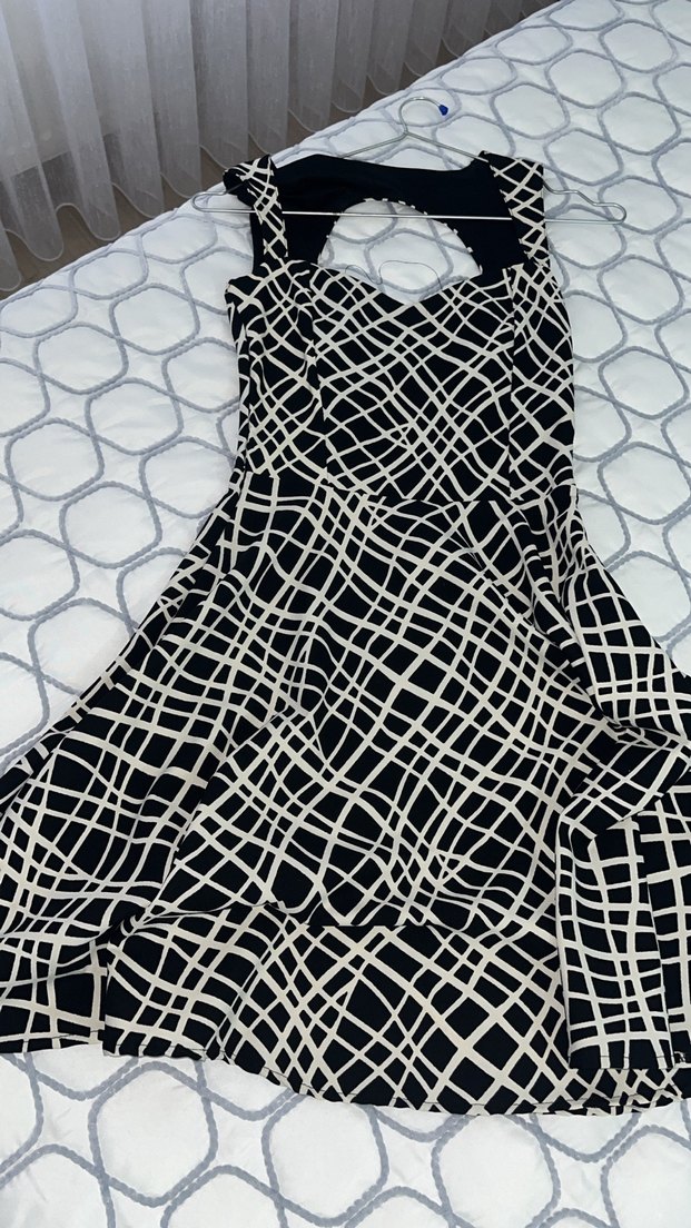 Kısa, Desenli, Askılı Siyah Kadın Triko Elbise - Görsel 3