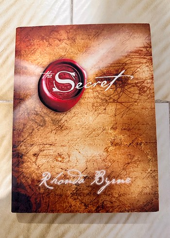 The Secret - Rhonda Byrne Kişisel Gelişim Kitabı