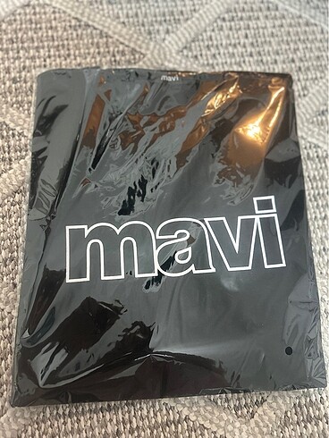 Erkek mavi tişört