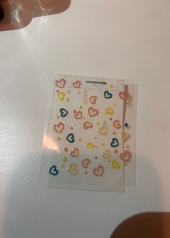 Renkli Kalp ve Çiçek Tırnak Süslemeleri - Görsel 4