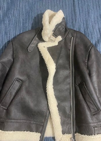 s Beden Bershka İçi Yünlü Suni Deri Ceket