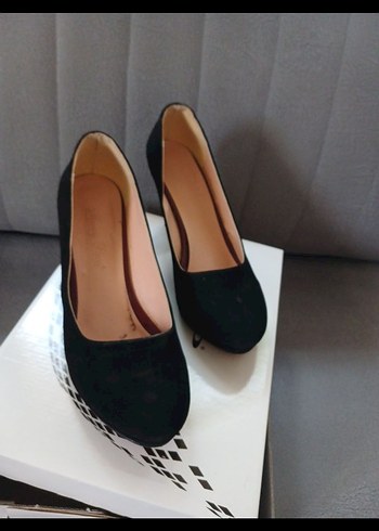 Siyah Kadın Blok Topuklu Stiletto