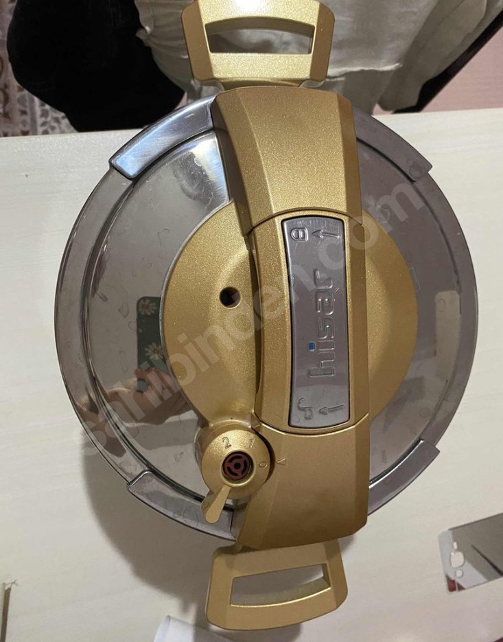 Altın Renkli Parlak Düdüklü Tencere - Görsel 2