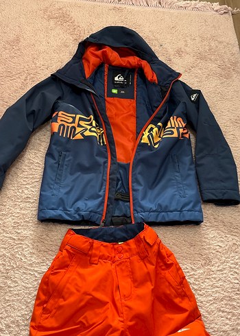 Quiksilver 11-12 Yaş