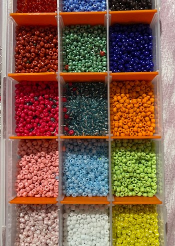 Çok Renkli Boncuk Seti - Görsel 2