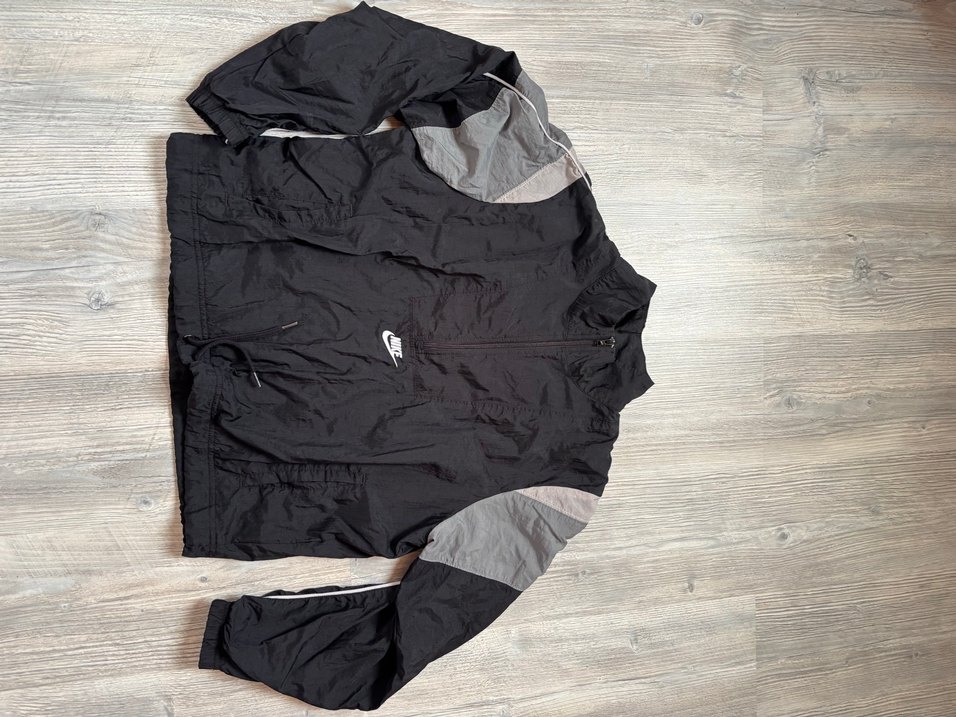 Nike Siyah Gri Fermuarlı Yağmurluk - Görsel 2