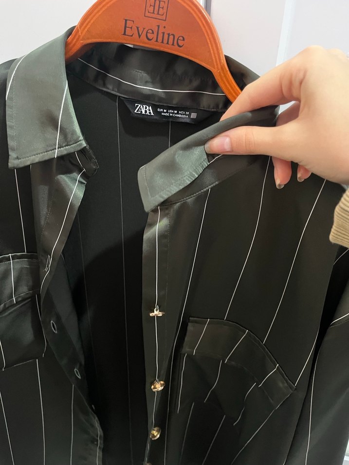 Zara saten gömlek - Görsel 2