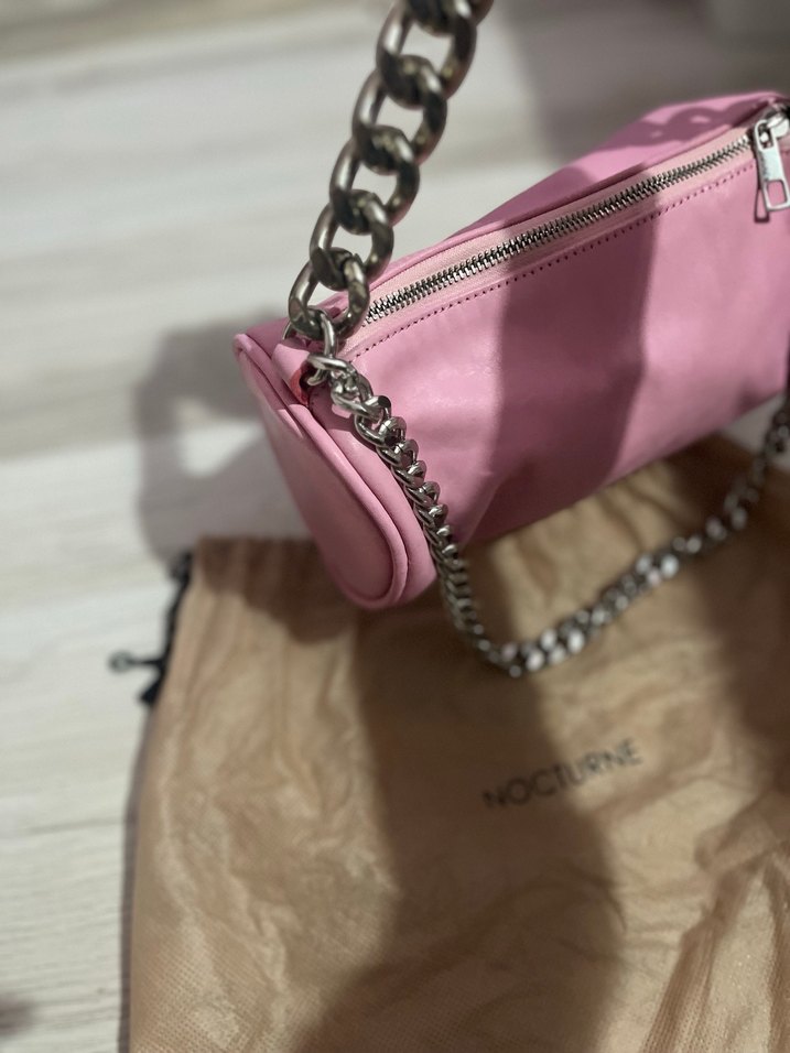 Zincirli pembe çanta - Görsel 2