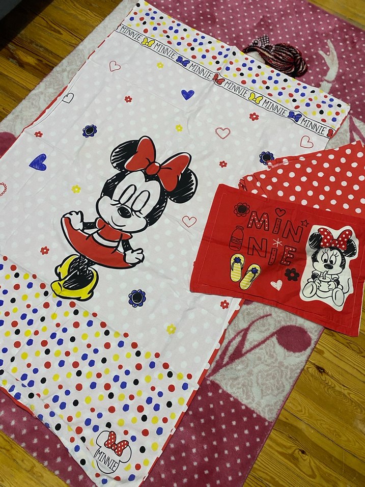 Renkli Baskılı Minnie Mouse Bebek Nevresim Takımı - Görsel 4