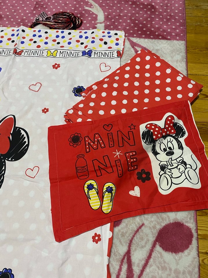 Renkli Baskılı Minnie Mouse Bebek Nevresim Takımı - Görsel 2