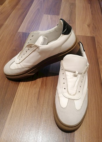Beyaz Kadın Sneaker