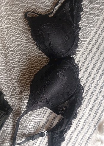 Yılan Desenli Siyah Gotik Sütyen
