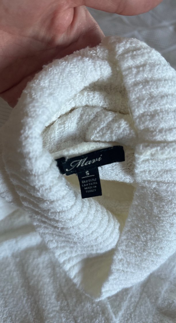 Beyaz örgü kazak - Görsel 2