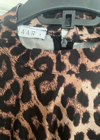 m Beden Leopar Desenli Uzun Kol Detaylı Elbise