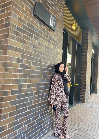 Leopar Desenli Uzun Kollu Kadın Takım
