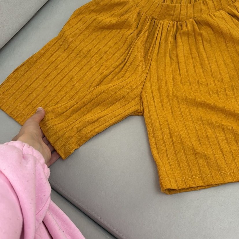 Sarı Pilili Rahat Kesim Hamile Şortu - Görsel 5