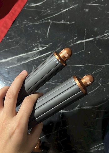  Beden Dyson Saç Şekillendirici Airwrap ID Lacivert