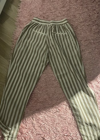 Yeşil Çizgili Pliseli Midi Keten Pantolon - Görsel 5