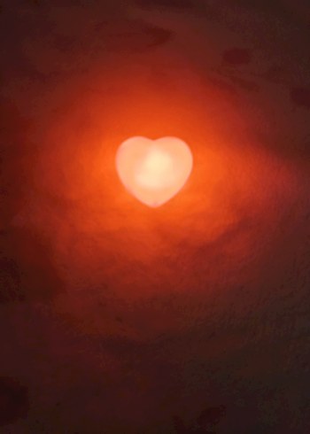 Kırmızı Kalp - Görsel 2