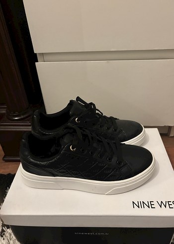 Nine west siyah şık spor ayakkabı