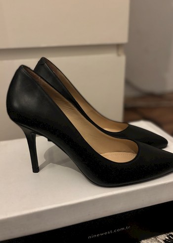 38 Beden Nine West Siyah Stiletto Kadın Ayakkabı