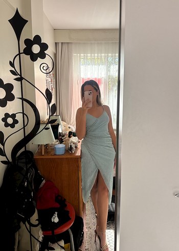 Açık mavi Askılı Drapeli Midi Elbise - Görsel 2