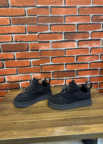 Kadın  Siyah Ugg ayakkabı - Görsel 2