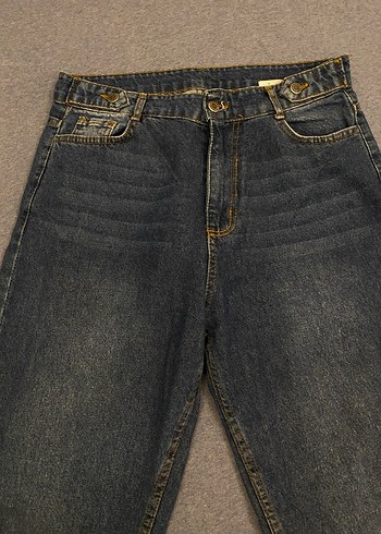 Düğmeli Bol Kesim Kadın Kot Pantolon - Görsel 4