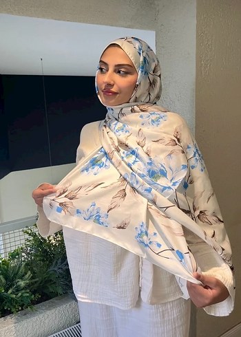 Bohem Tarzı Beyaz Kadın Şal - Görsel 4