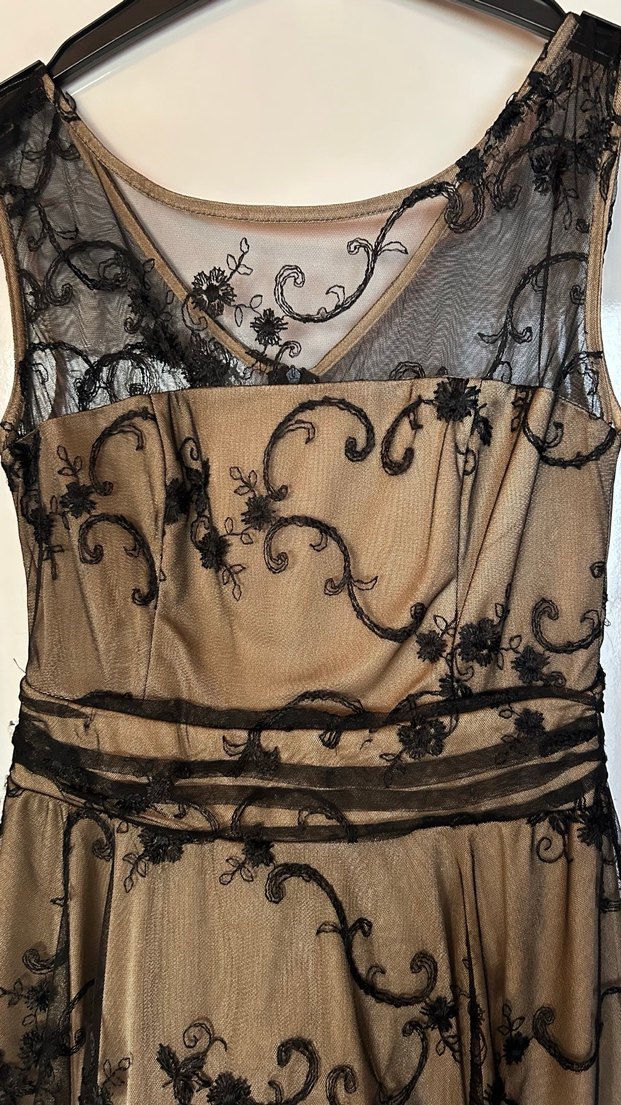 Dantel İşlemeli Abiye Elbise - Görsel 4