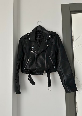 Kadın Siyah Deri Kemerli Biker Ceket