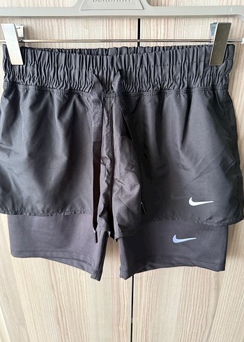 Siyah Kadın Mini Spor Şort