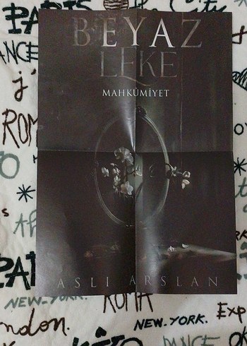 Beyaz Leke - Kitap posteri