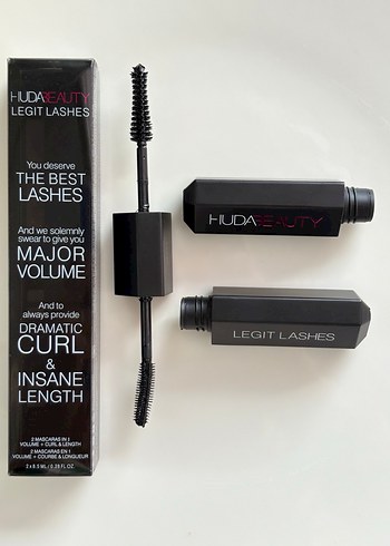Huda Beauty Siyah Maskara Çift Uçlu