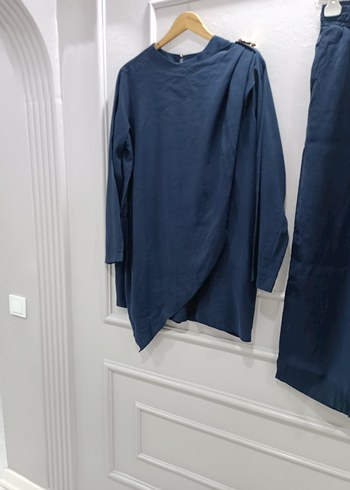 Lacivert Uzun Kollu Yaka Detaylı Bluz ve Pantolonu - Görsel 5