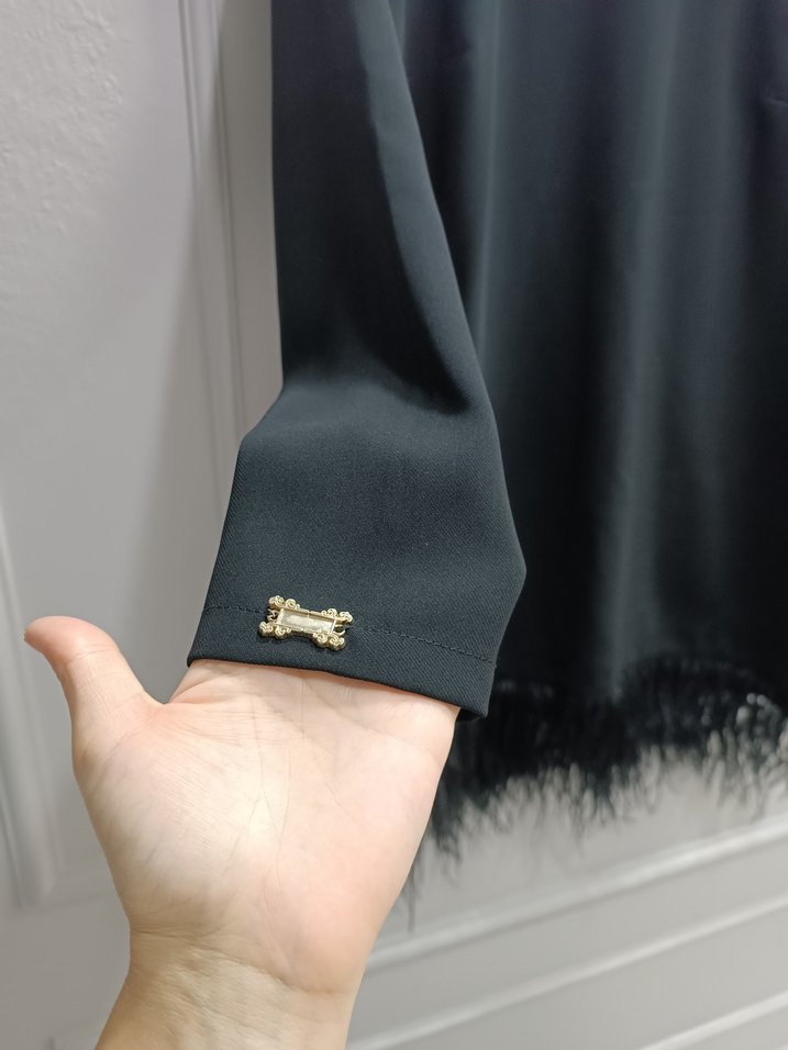 Tüğlü Siyah Uzun Kollu Tunik - Görsel 3