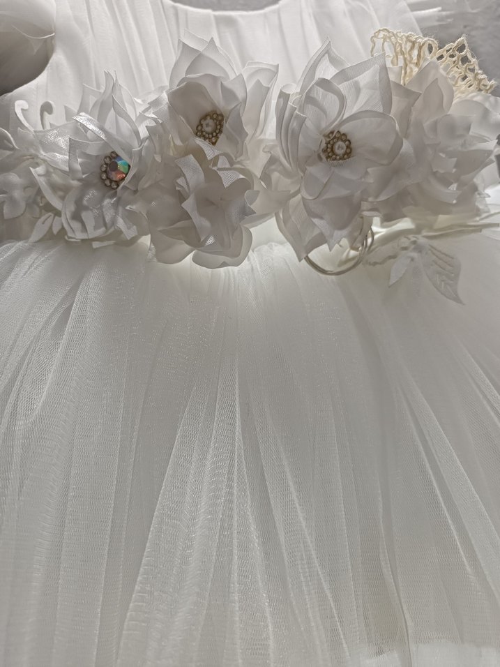 Çiçek Detaylı Beyaz Mini Gelinlik - Görsel 2
