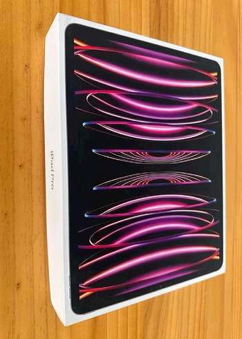 iPad Pro 6 Nesil 128 GB 03.05.2026 kadar garantili