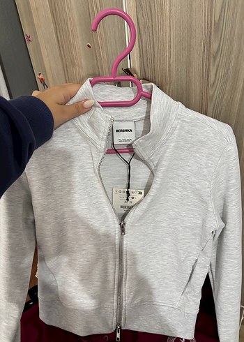 m Beden Bershka