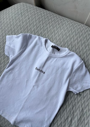 Bershka Baskılı Beyaz Kısa Kollu Tişört