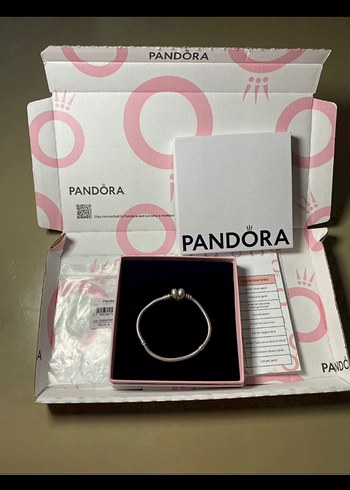 Pandora kalp Desenli Kadın Bileklik