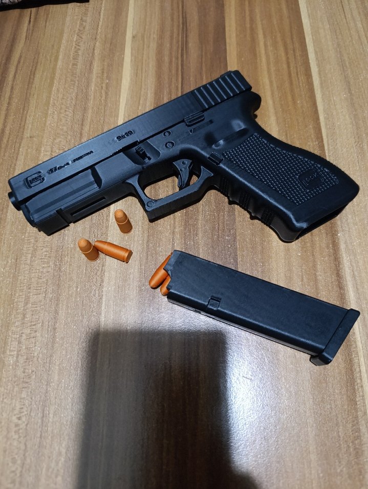 Glock 17 maket - Görsel 2